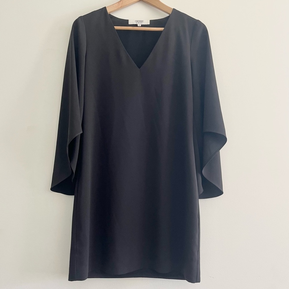 Crosby by Mollie Burch Black Shift Dress w Bell Sleeves Classic LBD Women’s XS